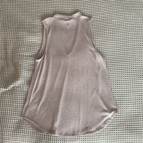 Express Pink Sleeveless key hold top - Picture 4 of 4
